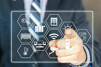 智能家居来袭，传统家居的转型与未来路径